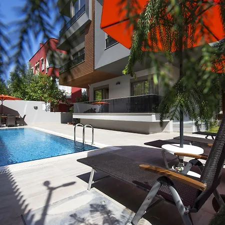 Trend Apartahotel 4*